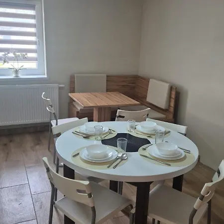 I Nad Potokiem Skalka Bed & Breakfast 3*