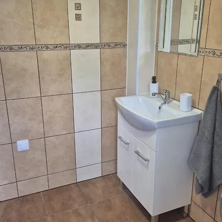 I Nad Potokiem Skalka Bed & Breakfast 3*